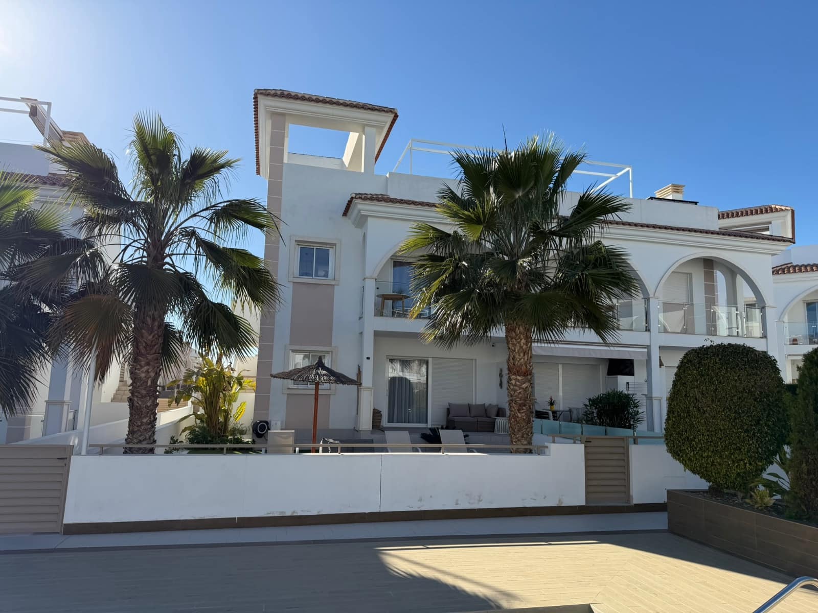 2 slaapkamer Appartement te koop in Ciudad Quesada met zwembad - € 324.900 (Ref: 9627982)