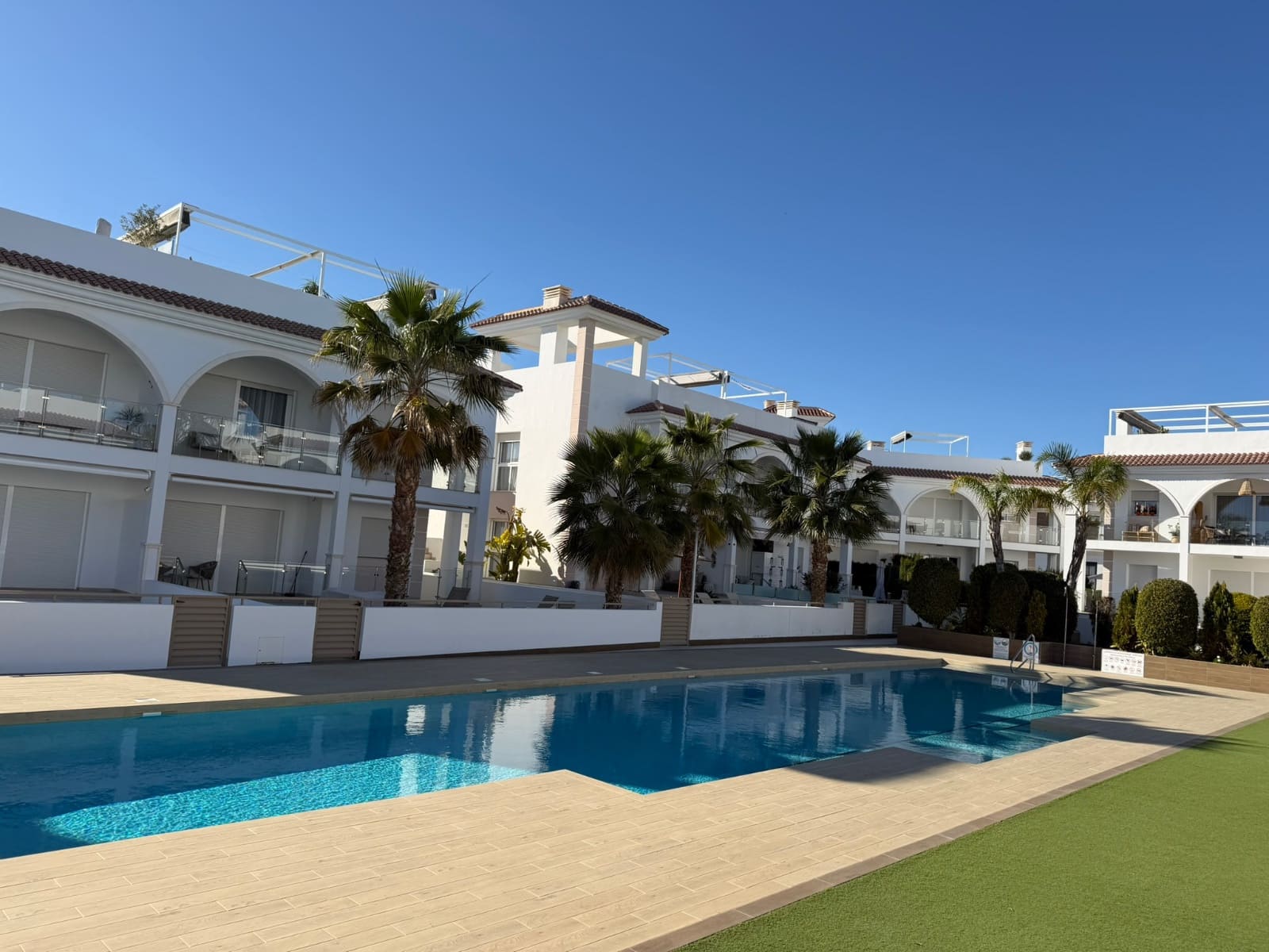 2 slaapkamer Appartement te koop in Ciudad Quesada met zwembad - € 324.900 (Ref: 9627982)