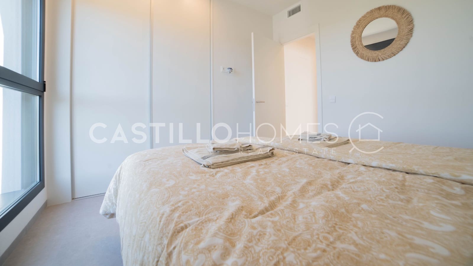 2 soveværelse Lejlighed til salg i Orihuela med swimmingpool garage - € 395.000 (Ref: 9627984)