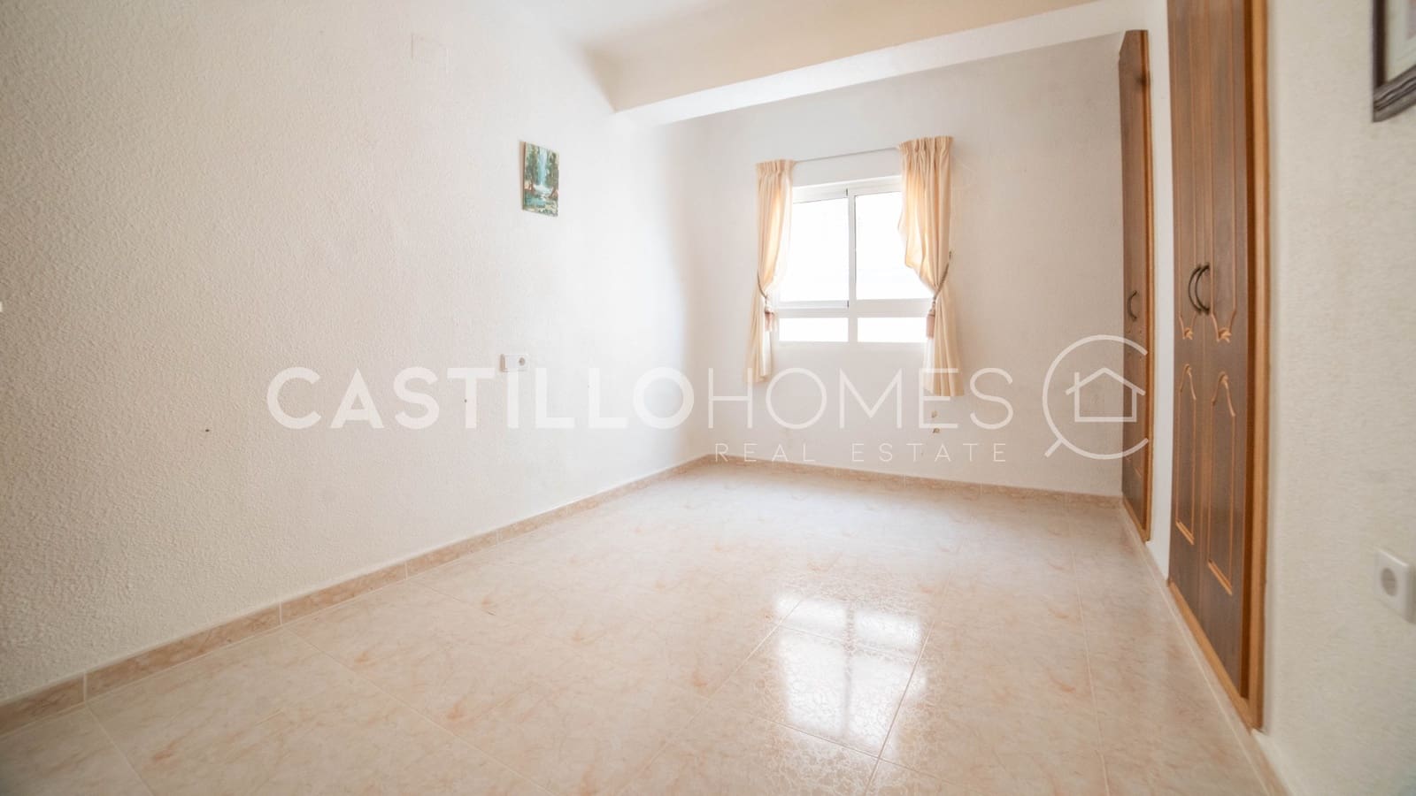 Apartamento de 4 habitaciones en Torrevieja en venta - 360.000 € (Ref: 9627985)