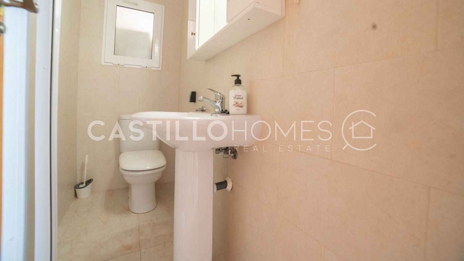 Apartamento de 4 habitaciones en Torrevieja en venta - 360.000 € (Ref: 9627985)