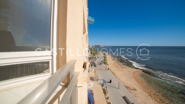 Apartamento de 4 habitaciones en Torrevieja en venta - 360.000 € (Ref: 9627985)