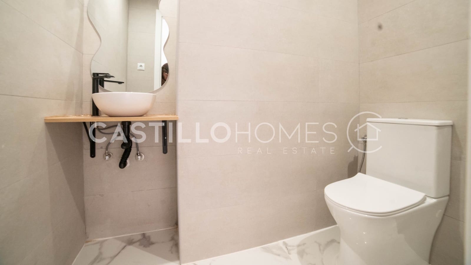 Apartamento de 3 habitaciones en Torrevieja en venta - 219.000 € (Ref: 9627987)