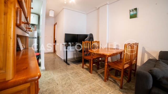 1 makuuhuone Kattohuoneisto myytävänä paikassa Torrevieja - 139 000 € (Ref: 9627989)