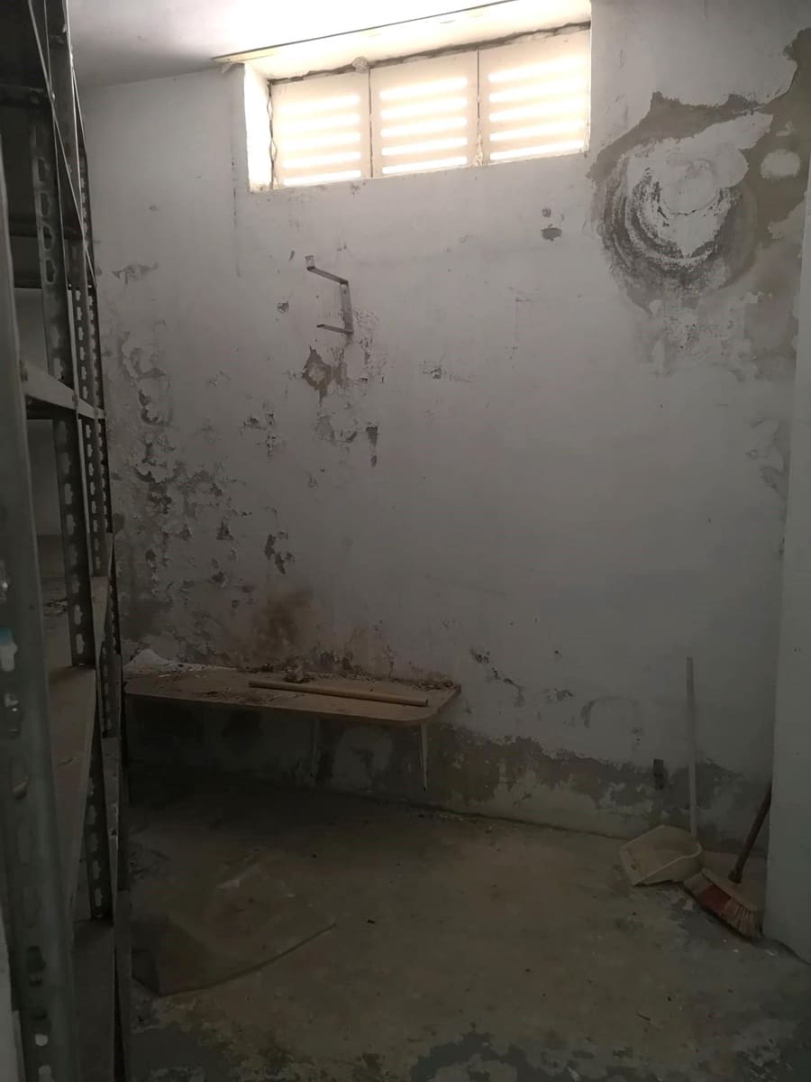 Garage till salu i Torrevieja - 6 000 € (Ref: 9634767)