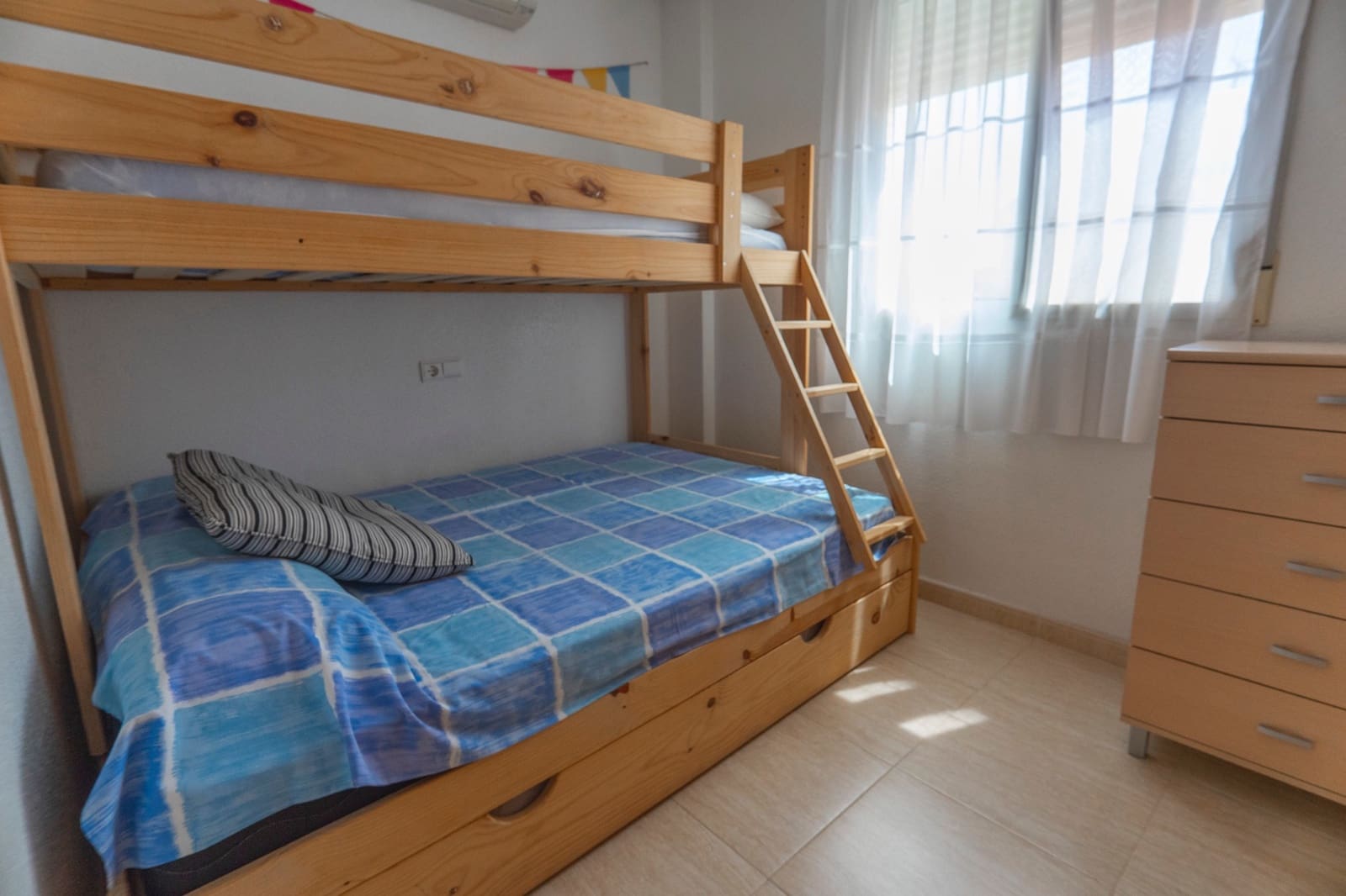 3 bedroom Semi-detached Villa for sale in Ciudad Quesada with pool - € 219,950 (Ref: 9642435)