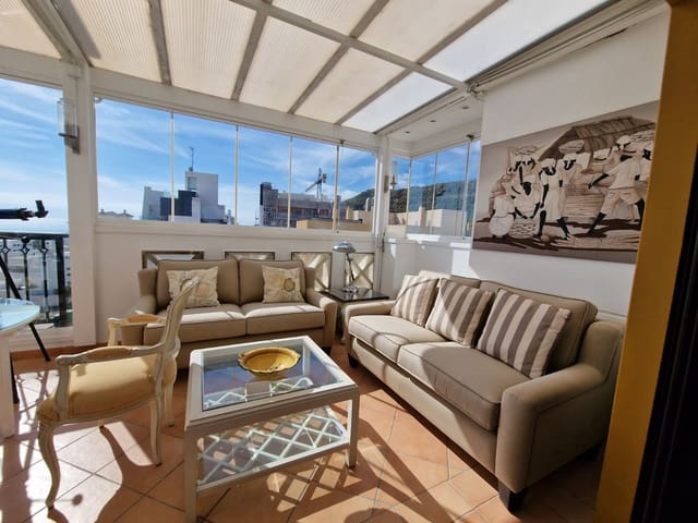 2 slaapkamer Penthouse te koop in Guardamar del Segura met zwembad - € 470.000 (Ref: 9642437)