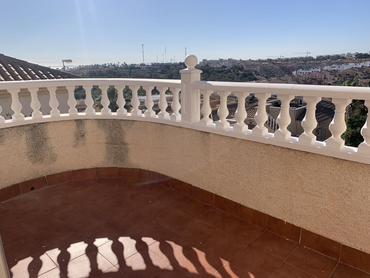 3 soveværelse Villa til salg i Villamartin med swimmingpool garage - € 299.950 (Ref: 9642448)