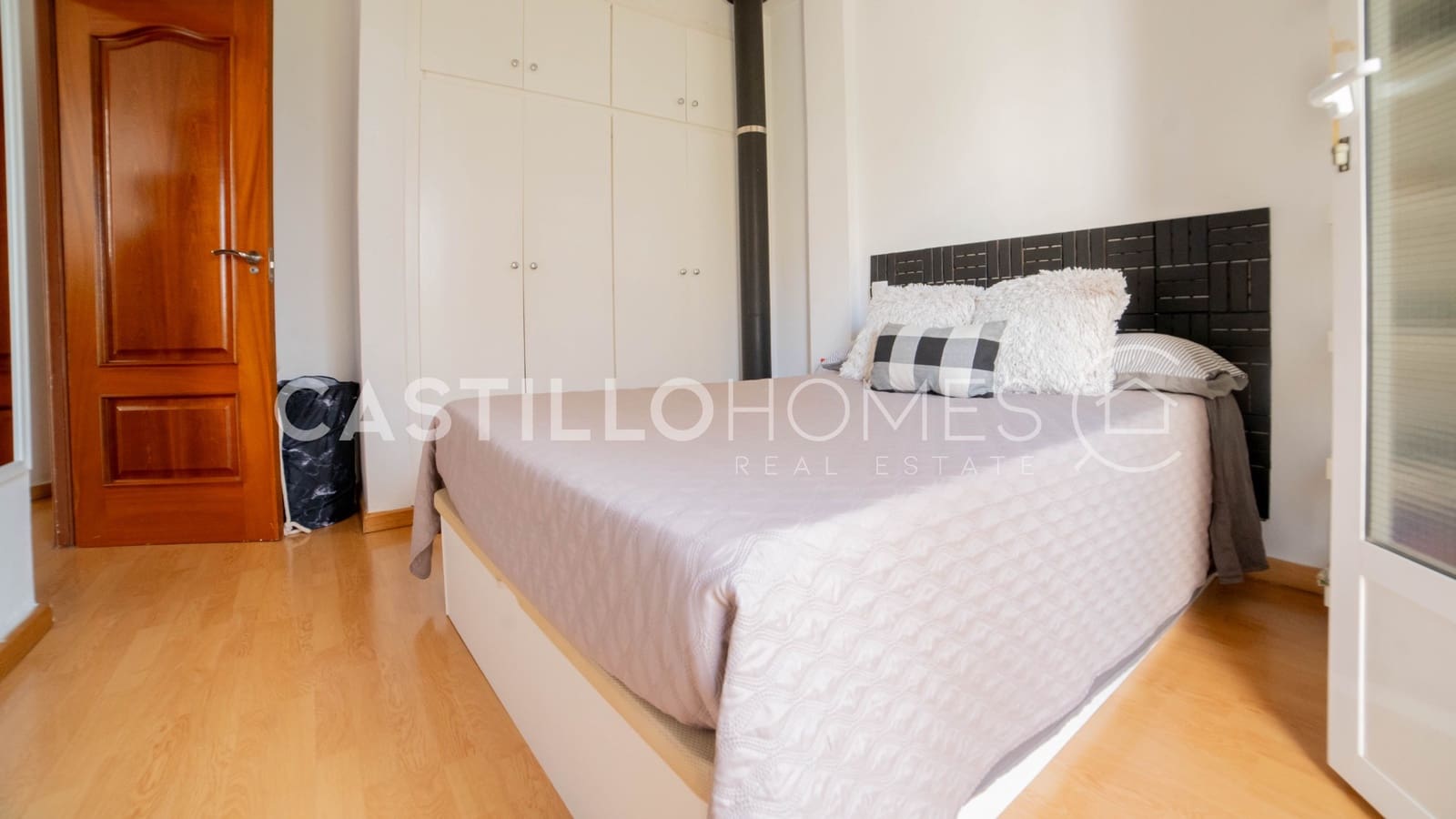 3 chambre Appartement à vendre à Torrevieja avec piscine - 190 000 € (Ref: 9645590)