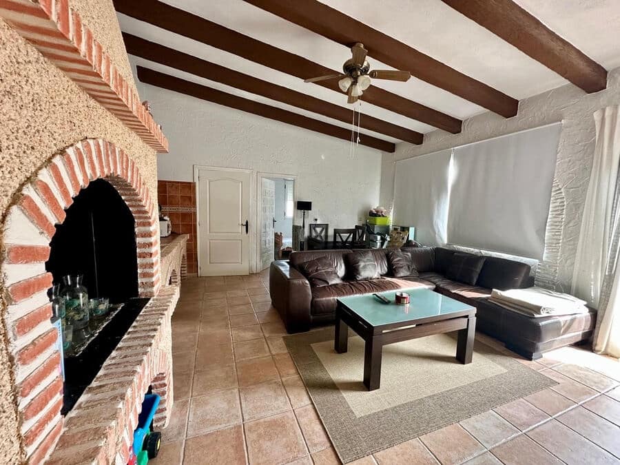 6 slaapkamer Finca/Landhuis te koop in Heredades met zwembad - € 595.000 (Ref: 9647698)