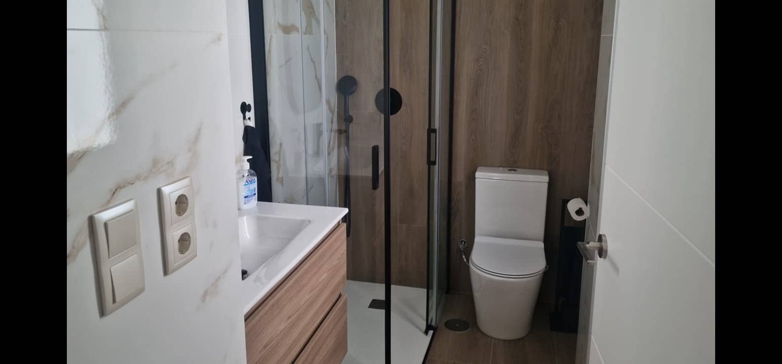 2 sypialnia Dom blizniak na sprzedaż w Los Montesinos z basenem - 385 000 € (Ref: 9653195)