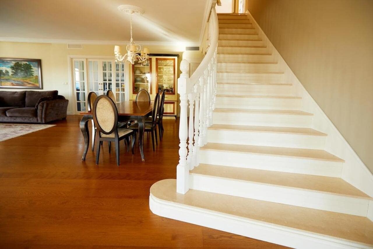 5 bedroom Villa for sale in Rojales with pool garage - € 790,000 (Ref: 9653199)