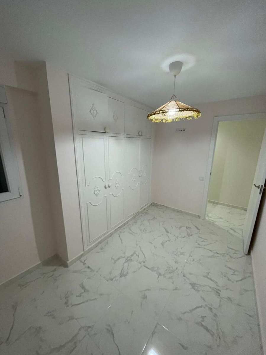 3 makuuhuone Huoneisto myytävänä paikassa Torrevieja - 199 990 € (Ref: 9653219)