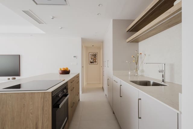 3 makuuhuone Huoneisto myytävänä paikassa Torrevieja mukana uima-altaan - 349 000 € (Ref: 9656413)