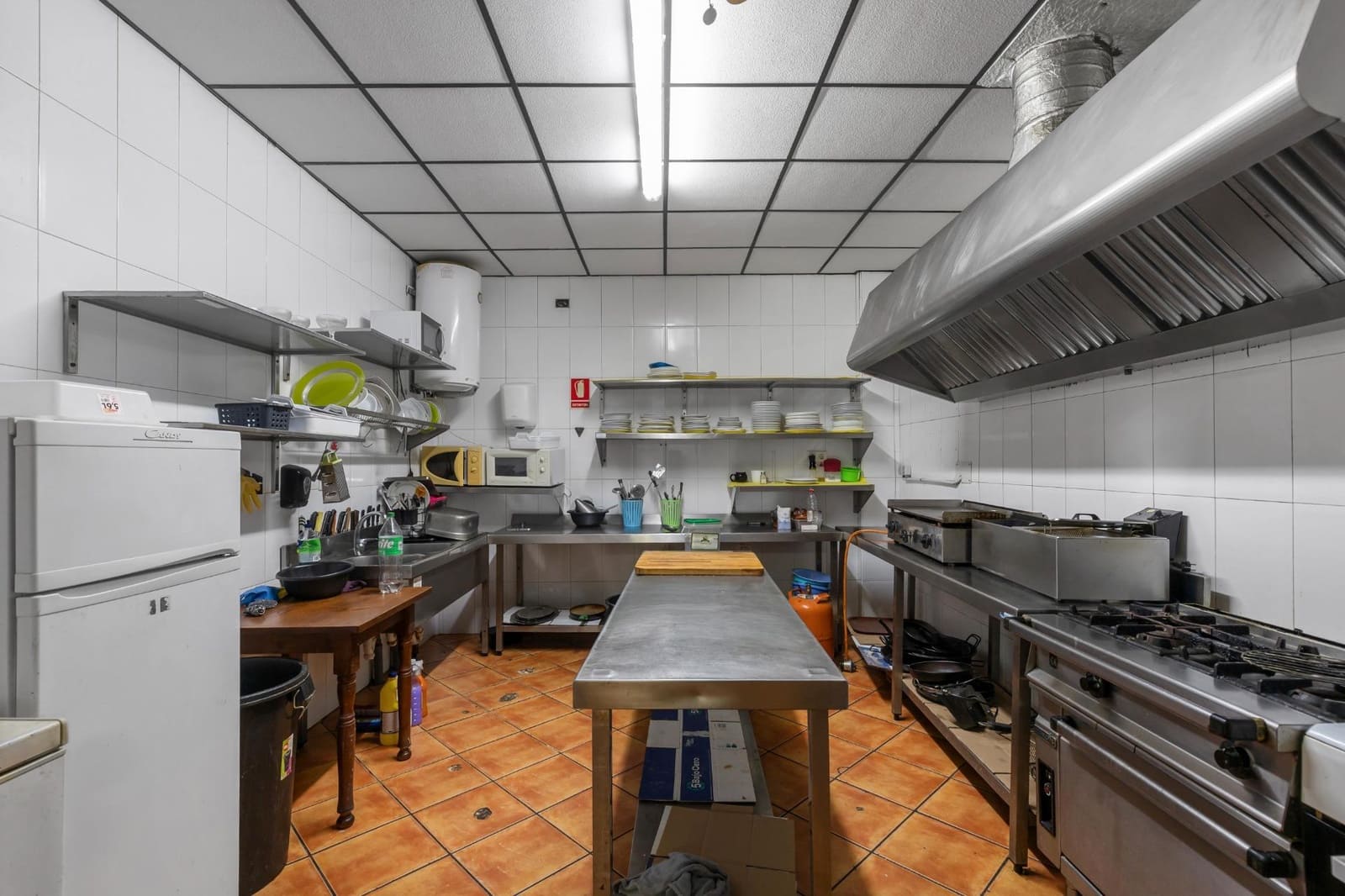 Comercial para venda em Torrevieja - 169 900 € (Ref: 9656418)