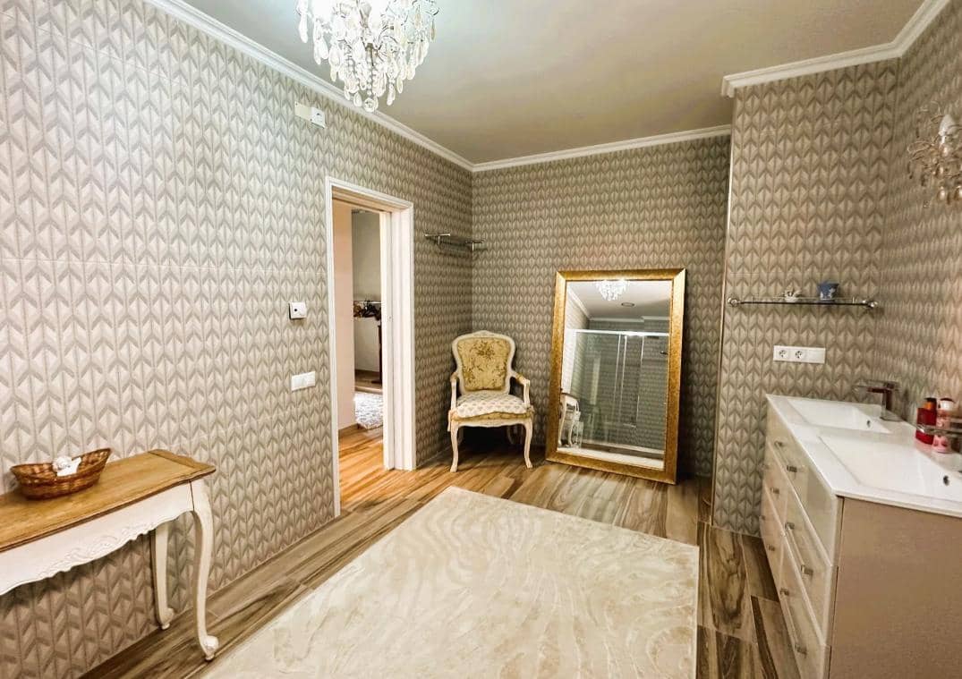 5 chambre Villa/Maison à vendre à Campoamor avec piscine garage - 899 999 € (Ref: 9656426)