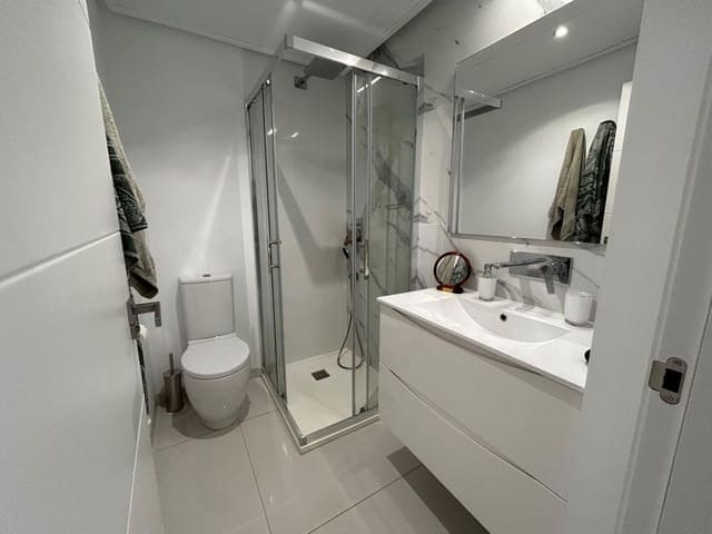 2 bedroom Apartment for sale in Torre de la Horadada - € 369,900 (Ref: 9656427)