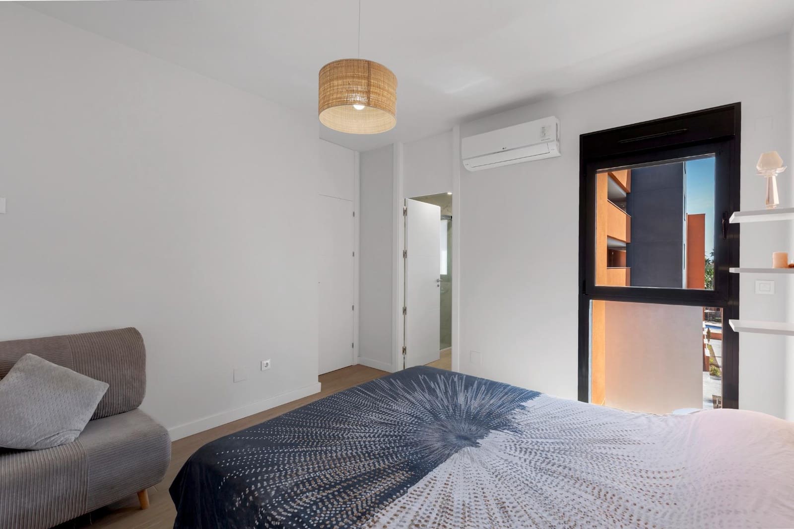 2 soveværelse Lejlighed til salg i Orihuela Costa med swimmingpool garage - € 275.000 (Ref: 9659763)