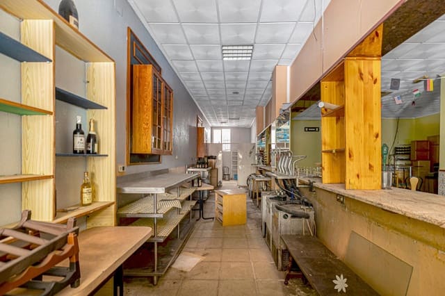 Local Commercial à vendre à Torrevieja - 129 900 € (Ref: 9659765)