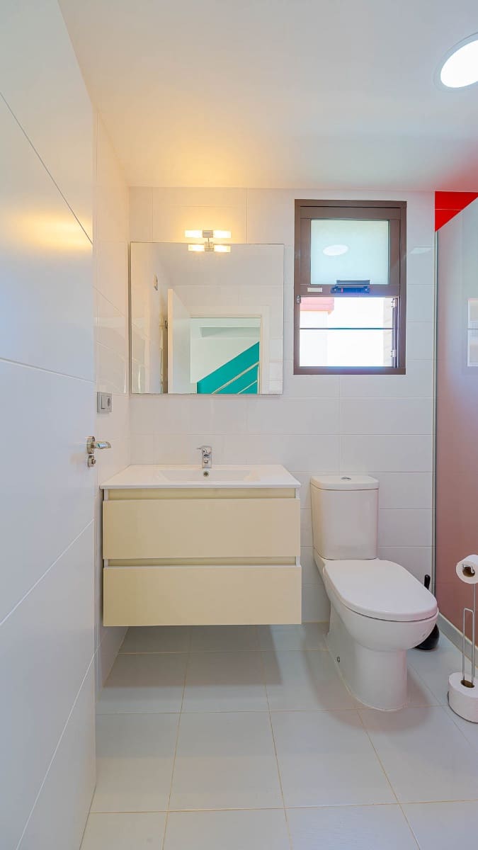 3 sovrum Lägenhet till salu i Orihuela Costa med pool garage - 249 900 € (Ref: 9659766)