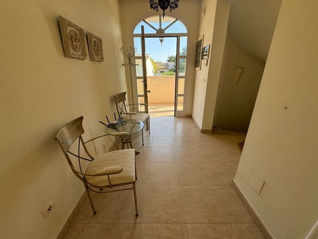 4 soverom Villa til salgs i Playa Flamenca, Orihuela med svømmebasseng - € 860 000 (Ref: 9664314)