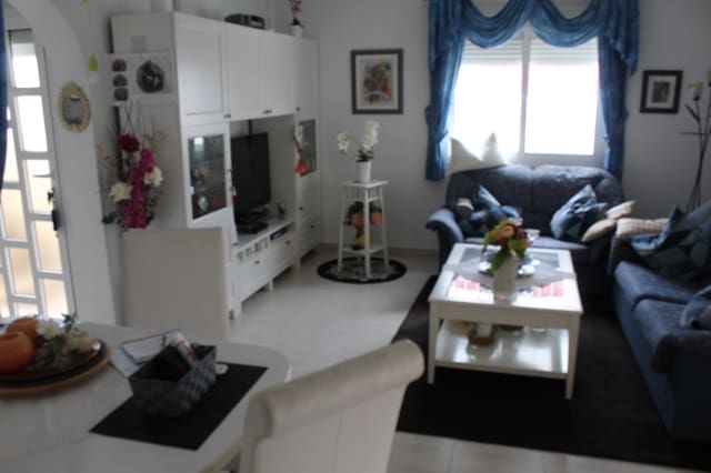 2 soverom Kjedet enebolig til salgs i Ciudad Quesada, Rojales med svømmebasseng - € 210 000 (Ref: 9664315)