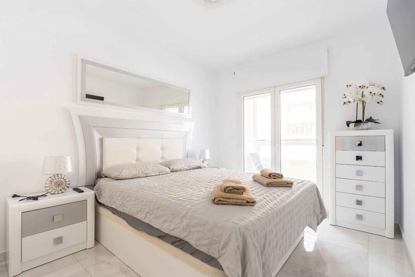 4 quarto Moradia em Banda para venda em Torrevieja com piscina - 529 000 € (Ref: 9664326)