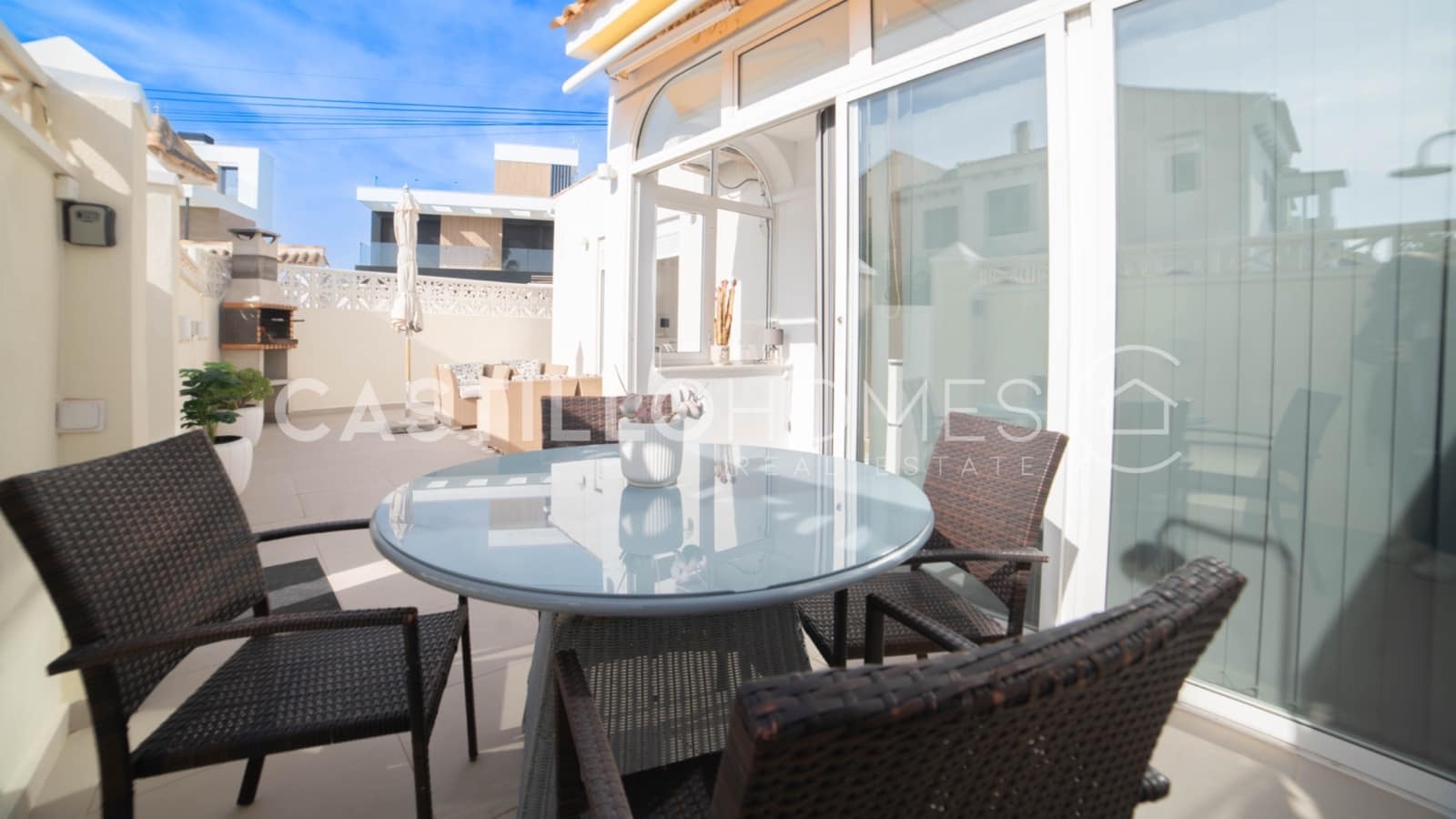 2 slaapkamer Bungalow te koop in Torrevieja - € 189.900 (Ref: 9664327)