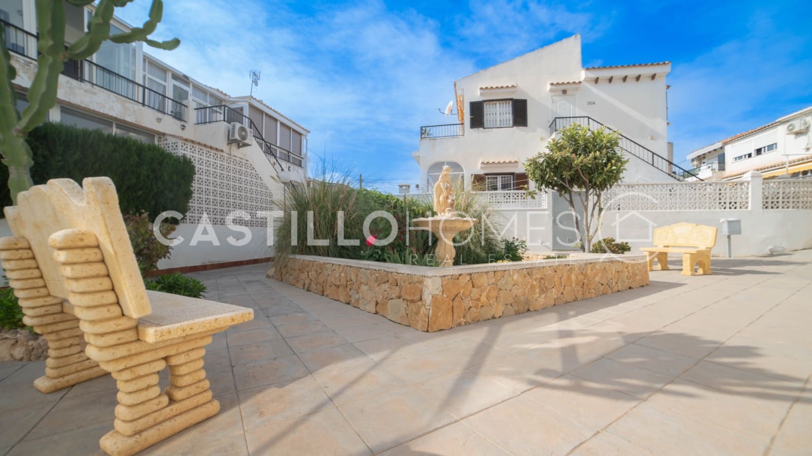 2 slaapkamer Bungalow te koop in Torrevieja - € 189.900 (Ref: 9664327)