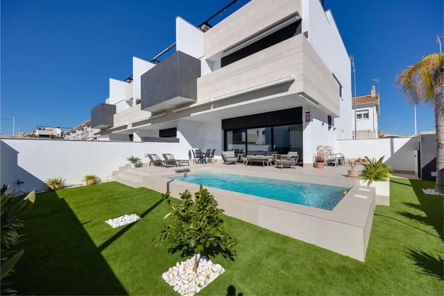 3 chambre Bungalow à vendre à Pilar de la Horadada avec piscine - 399 000 € (Ref: 9664333)