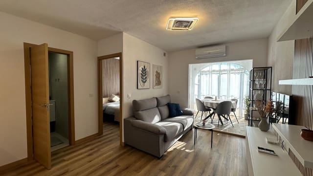 1 chambre Bungalow à vendre à Torrevieja - 139 900 € (Ref: 9669146)