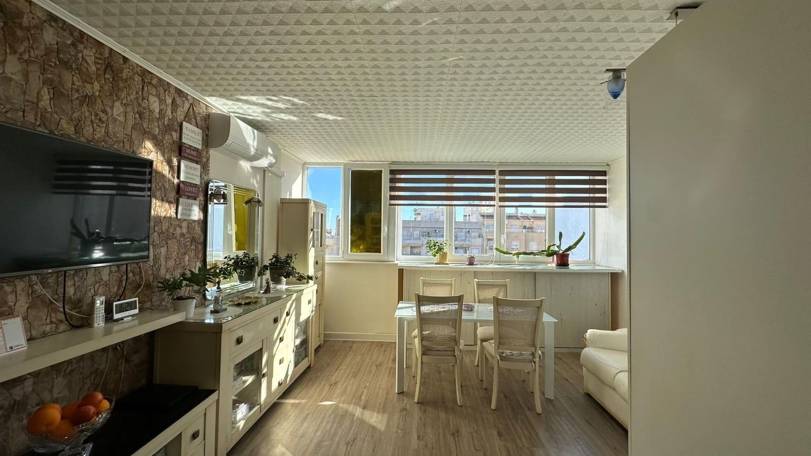 1 sypialnia Apartament na sprzedaż w Torrevieja z basenem - 110 000 € (Ref: 9669148)