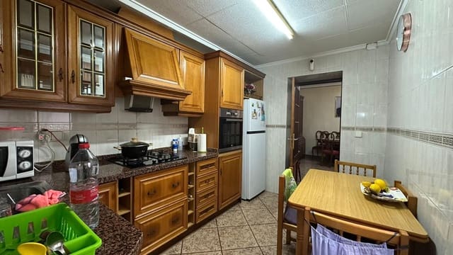 4 chambre Appartement à vendre à Torrevieja - 259 900 € (Ref: 9669157)