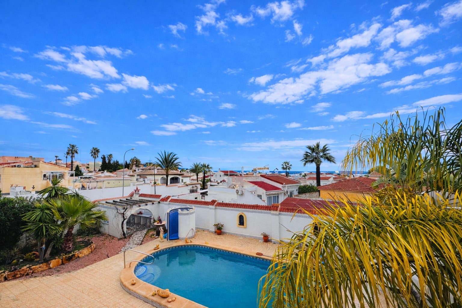 3 soverom Villa til salgs i Ciudad Quesada med svømmebasseng - € 395 000 (Ref: 9676451)