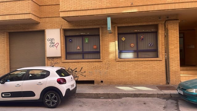 Commercial for sale in Almoradí - € 65,500 (Ref: 9676457)