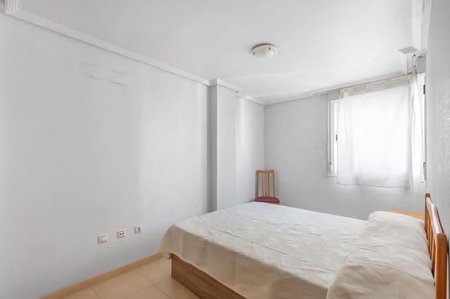 2 slaapkamer Appartement te koop in Torrevieja - € 115.000 (Ref: 9681407)