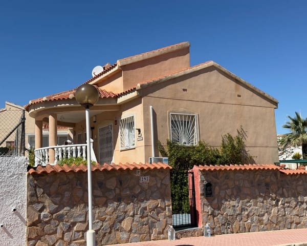 2 chambre Villa/Maison à vendre à Ciudad Quesada, Rojales avec piscine garage - 235 000 € (Ref: 9691313)