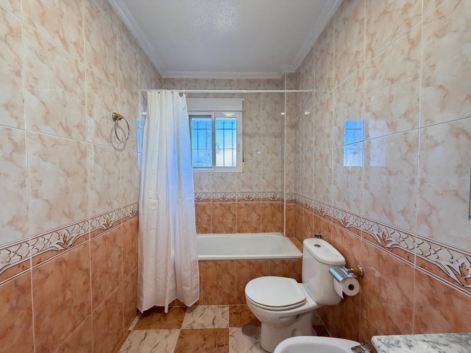 2 soverom Hus til salgs i Orihuela Costa med svømmebasseng - € 225 000 (Ref: 9691323)