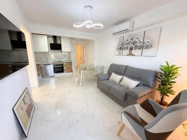2 slaapkamer Appartement te koop in Torrevieja met zwembad - € 149.000 (Ref: 9713229)