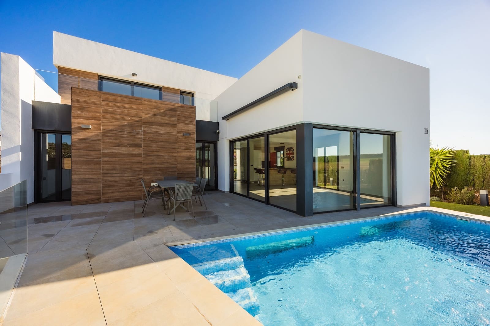 Chalet de 4 habitaciones en Algorfa en venta con piscina - 850.000 € (Ref: 9719935)