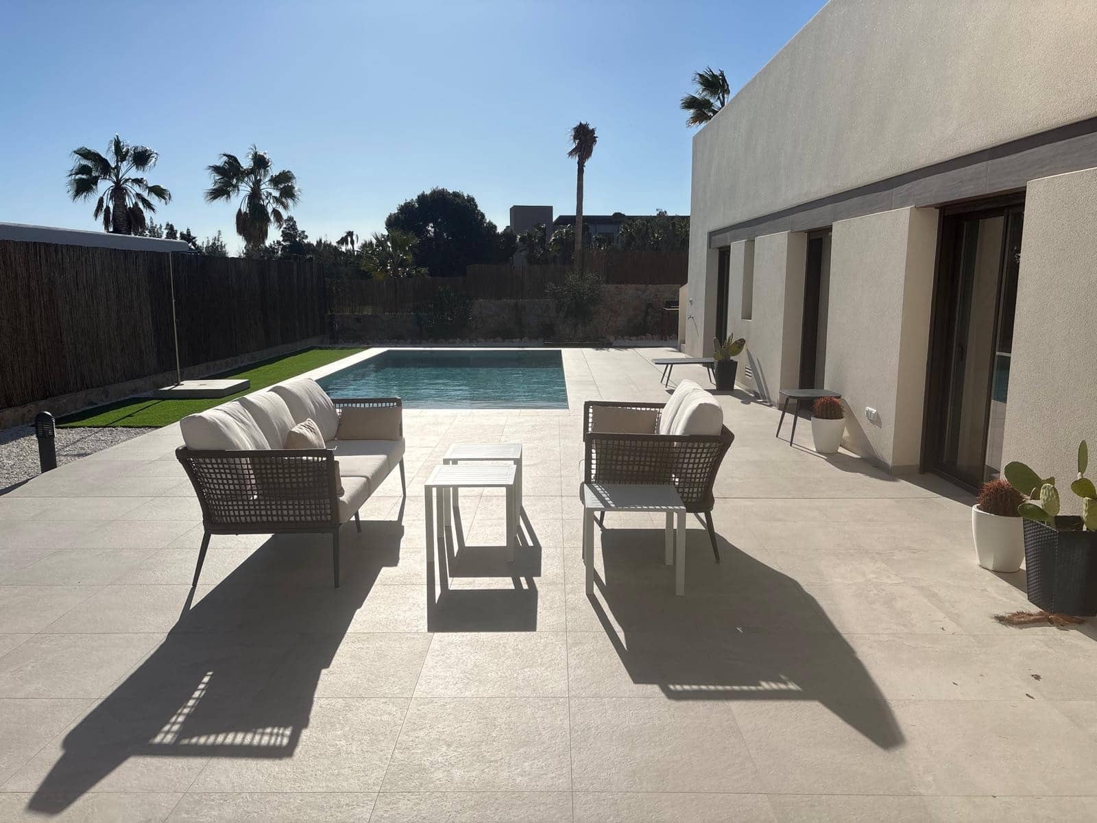 Chalet de 3 habitaciones en Algorfa en venta con piscina garaje - 950.000 € (Ref: 9719937)