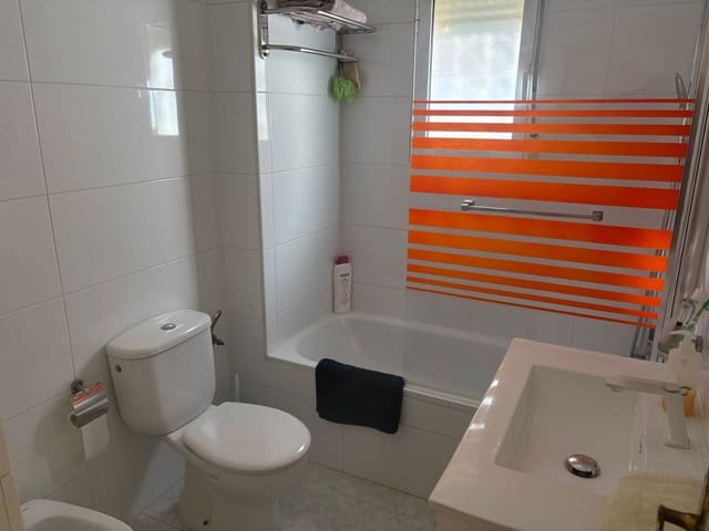 2 bedroom Townhouse for sale in Algorfa with pool garage - € 145,000 (Ref: 9719942)