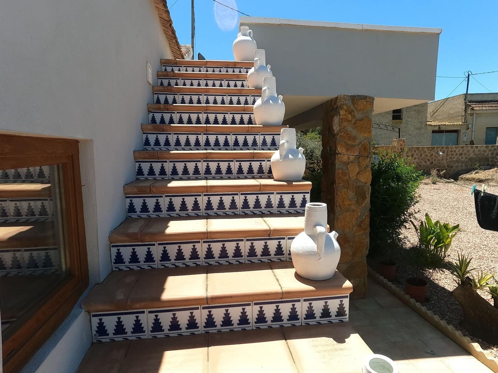 5 bedroom Villa for sale in Jacarilla with pool - € 595,000 (Ref: 9719953)