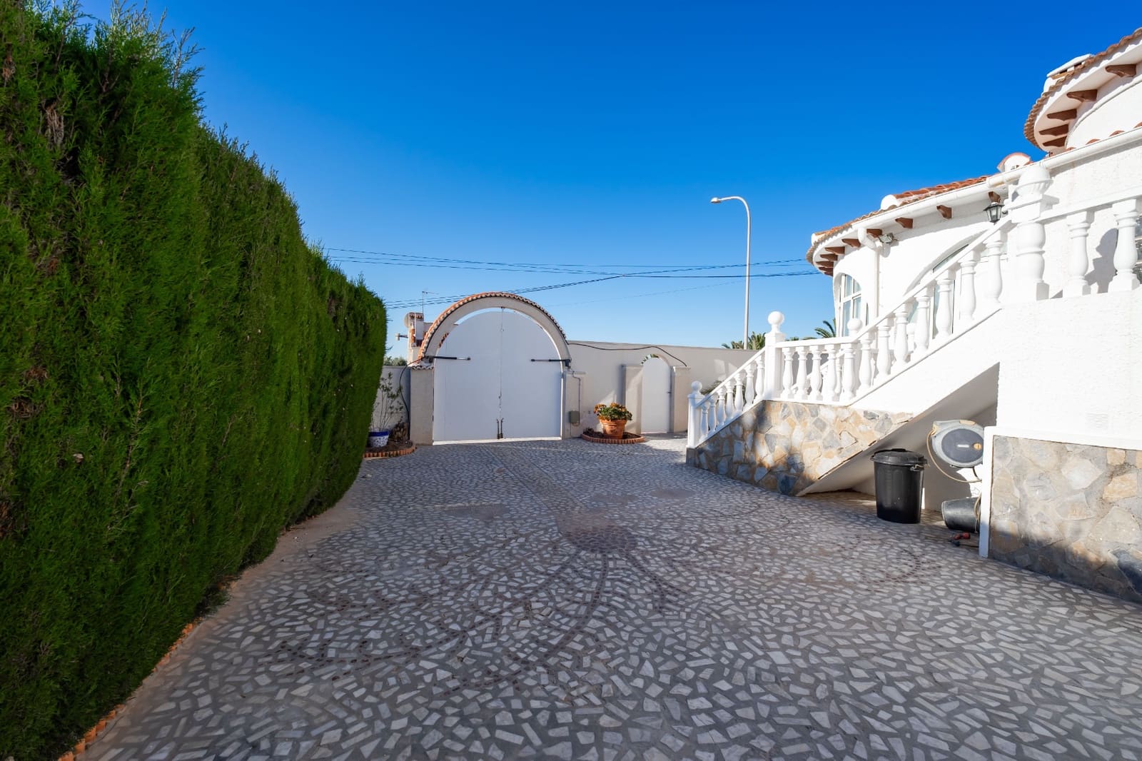 3 chambre Villa/Maison à vendre à Ciudad Quesada avec piscine garage - 549 950 € (Ref: 9730463)