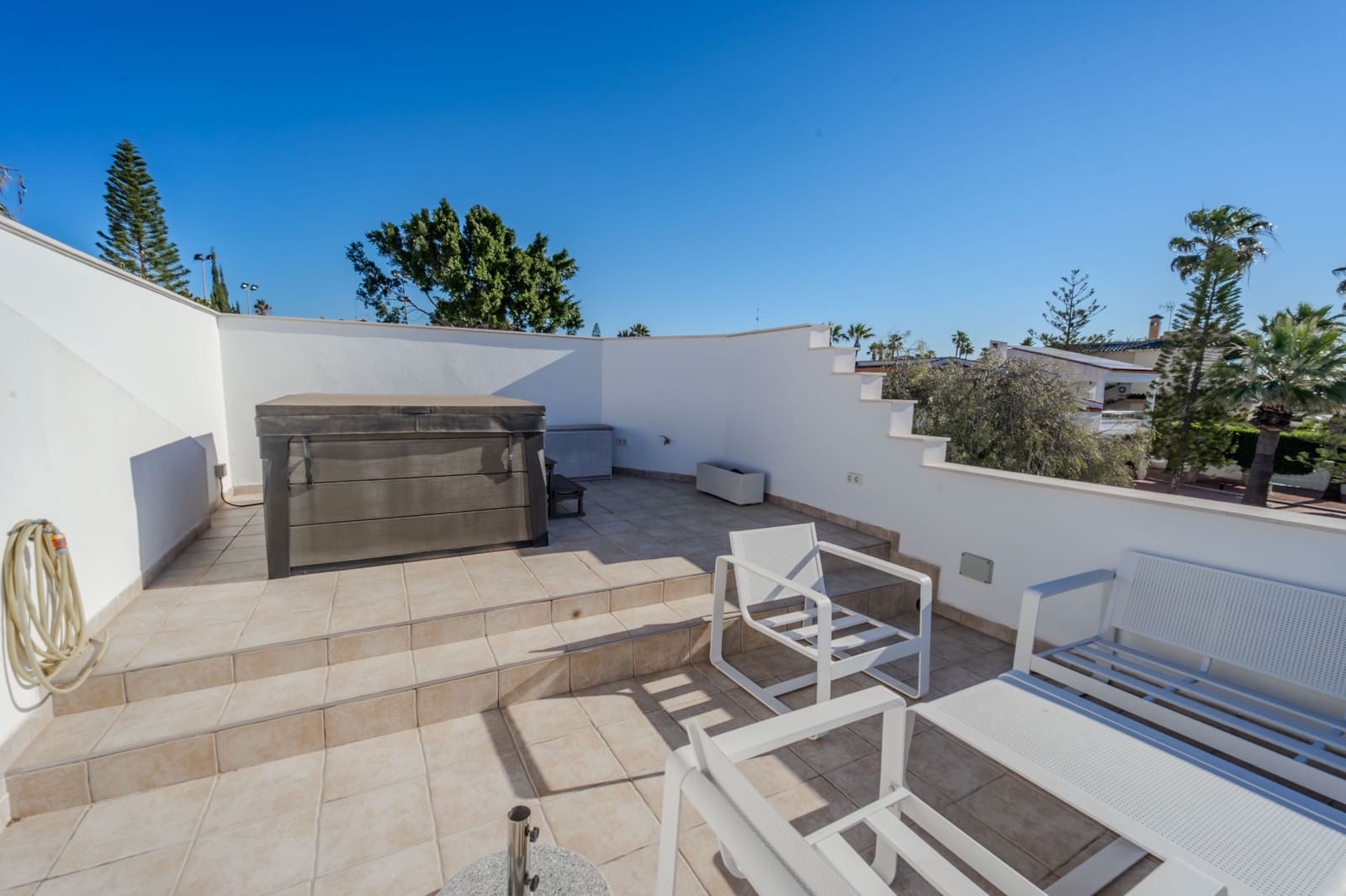 3 chambre Villa/Maison à vendre à Ciudad Quesada avec piscine garage - 549 950 € (Ref: 9730463)