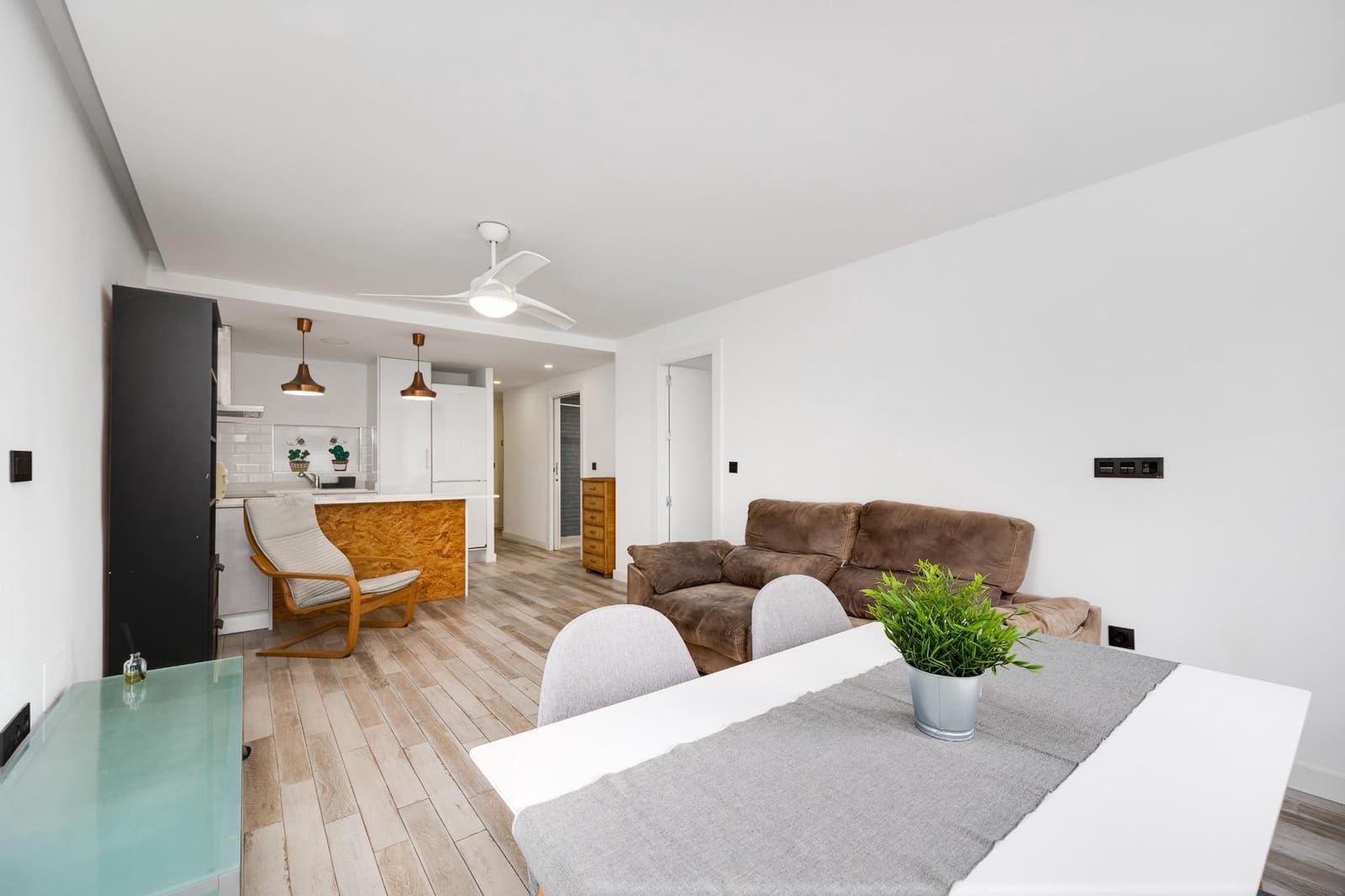 2 slaapkamer Appartement te koop in Torrevieja met zwembad garage - € 179.900 (Ref: 9730469)