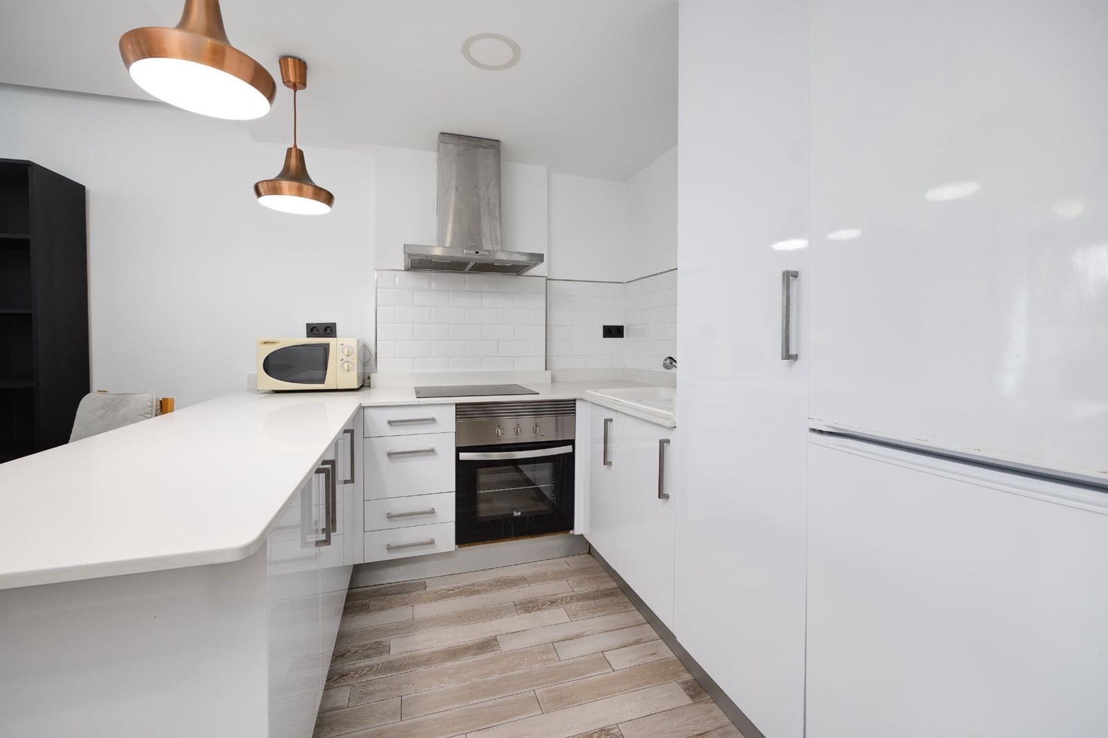 2 slaapkamer Appartement te koop in Torrevieja met zwembad garage - € 179.900 (Ref: 9730469)