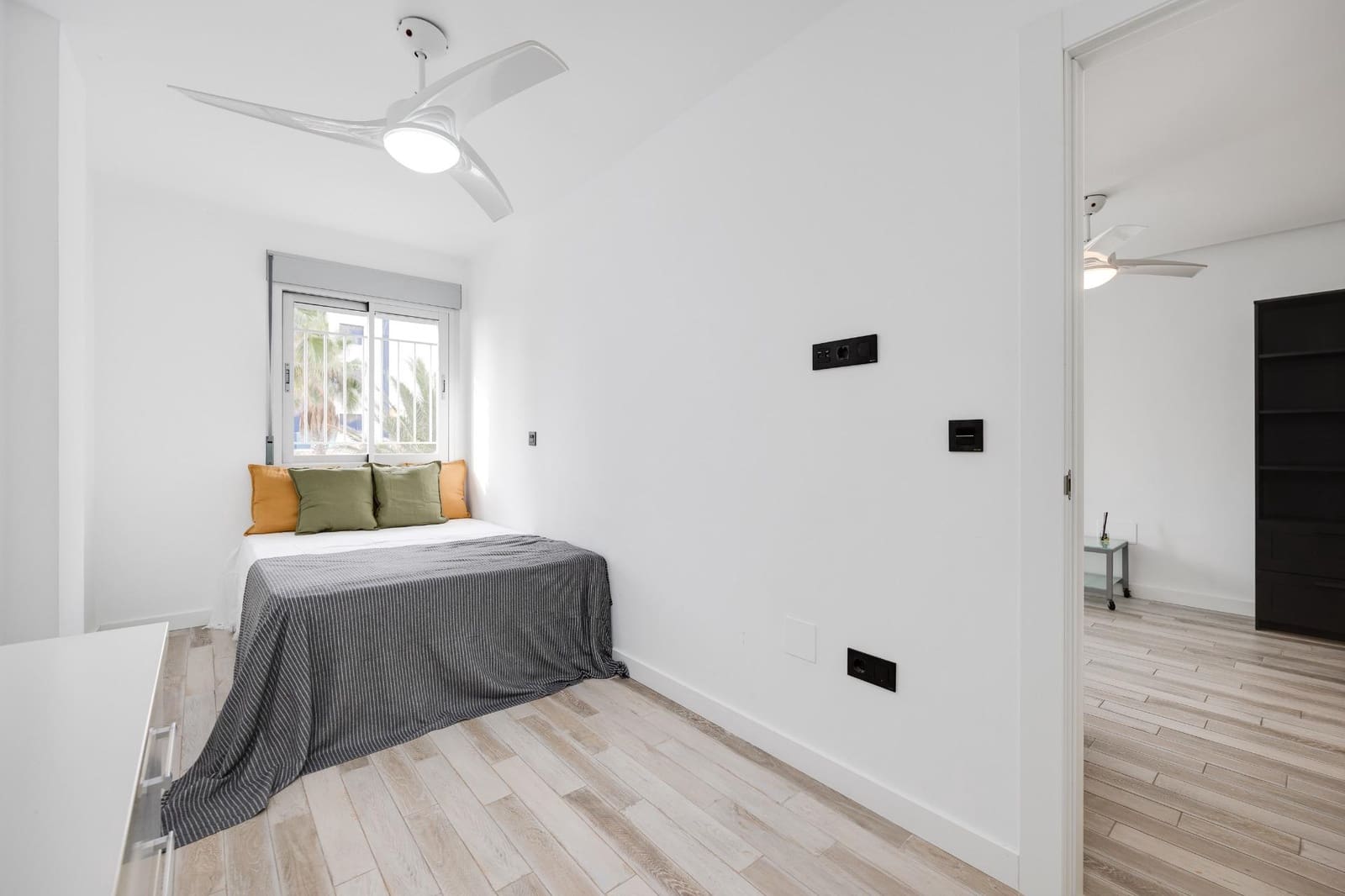 2 slaapkamer Appartement te koop in Torrevieja met zwembad garage - € 179.900 (Ref: 9730469)