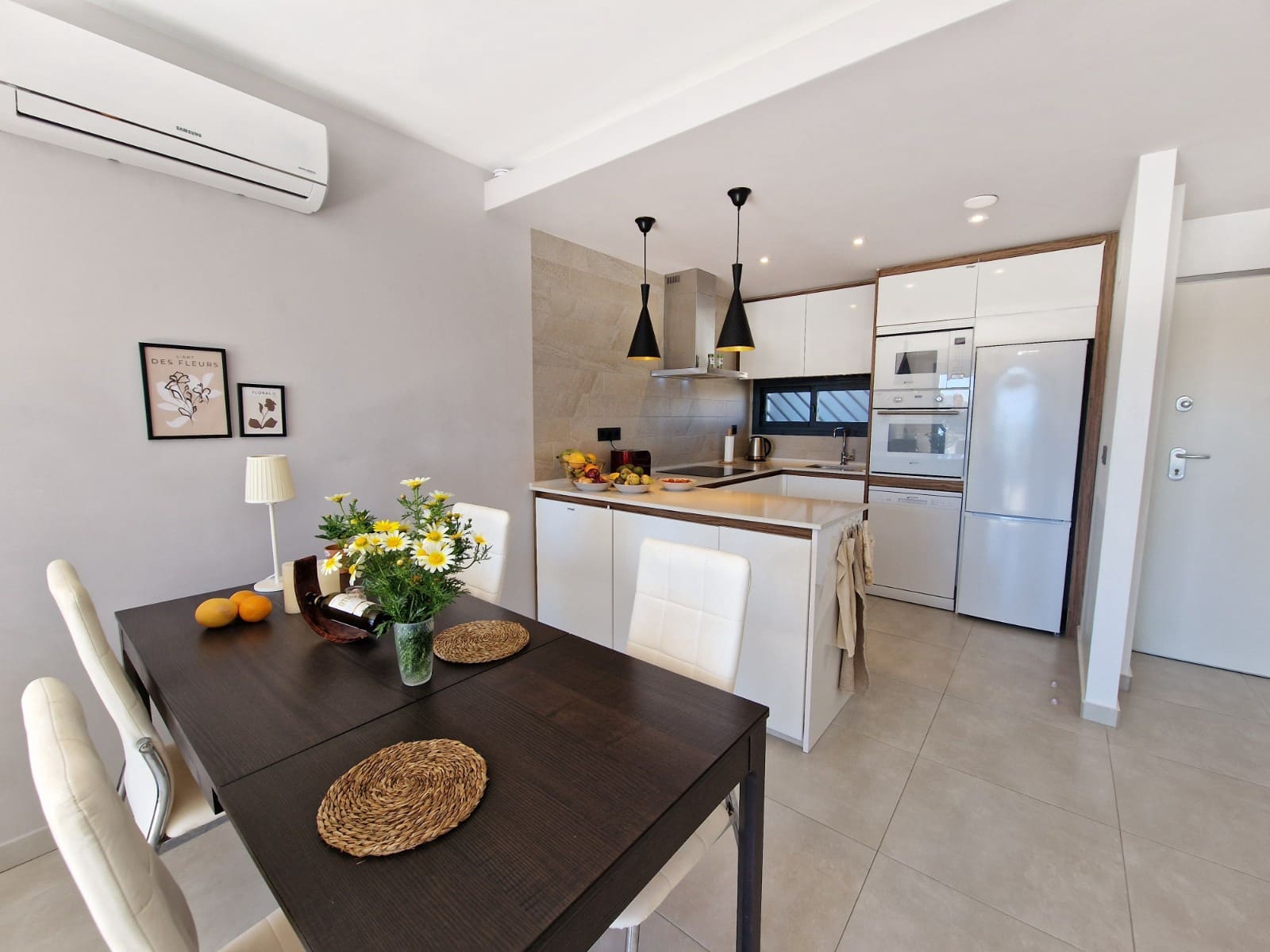 2 slaapkamer Appartement te koop in Guardamar del Segura met zwembad - € 279.995 (Ref: 9735870)