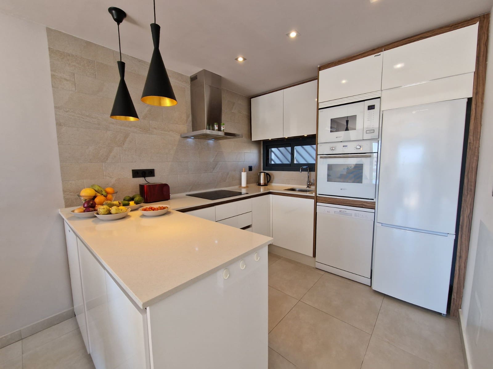 2 slaapkamer Appartement te koop in Guardamar del Segura met zwembad - € 279.995 (Ref: 9735870)